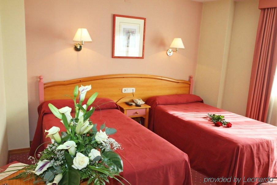 Maria De Luna Segorbe Room photo